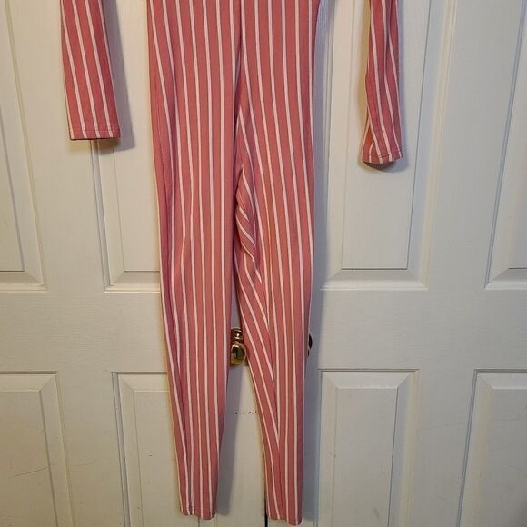 So Real striped sexy Jumpsuit - Picture 3 of 9